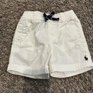 LIKE NEW! Toddler boys Ralph Lauren White Pull-On Shorts. Navy tie. 12 Months.